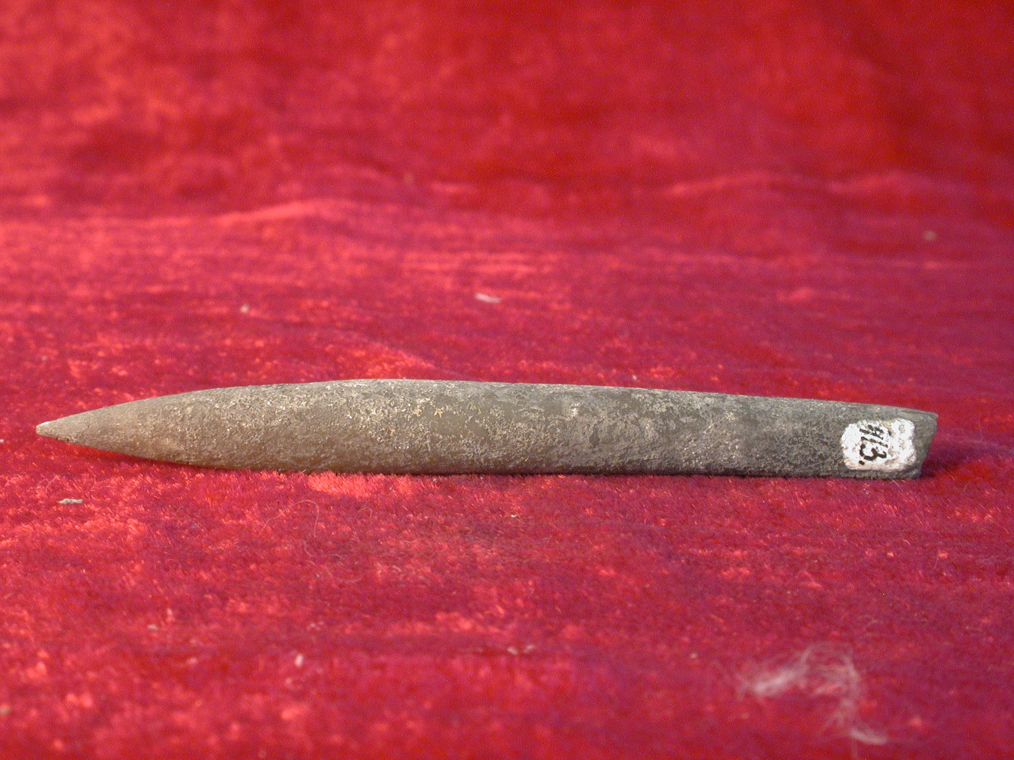雅斯柯夫尖箭石
